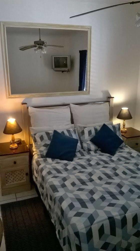 La Mer Lodge Richardsbaai Buitenkant foto